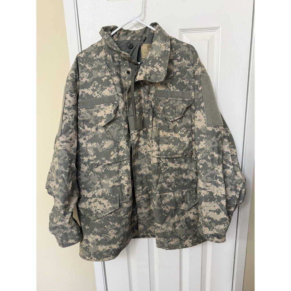 Golden Mfg Co ACU Digital Camo Cold Weather Military Field Coat Large Regular